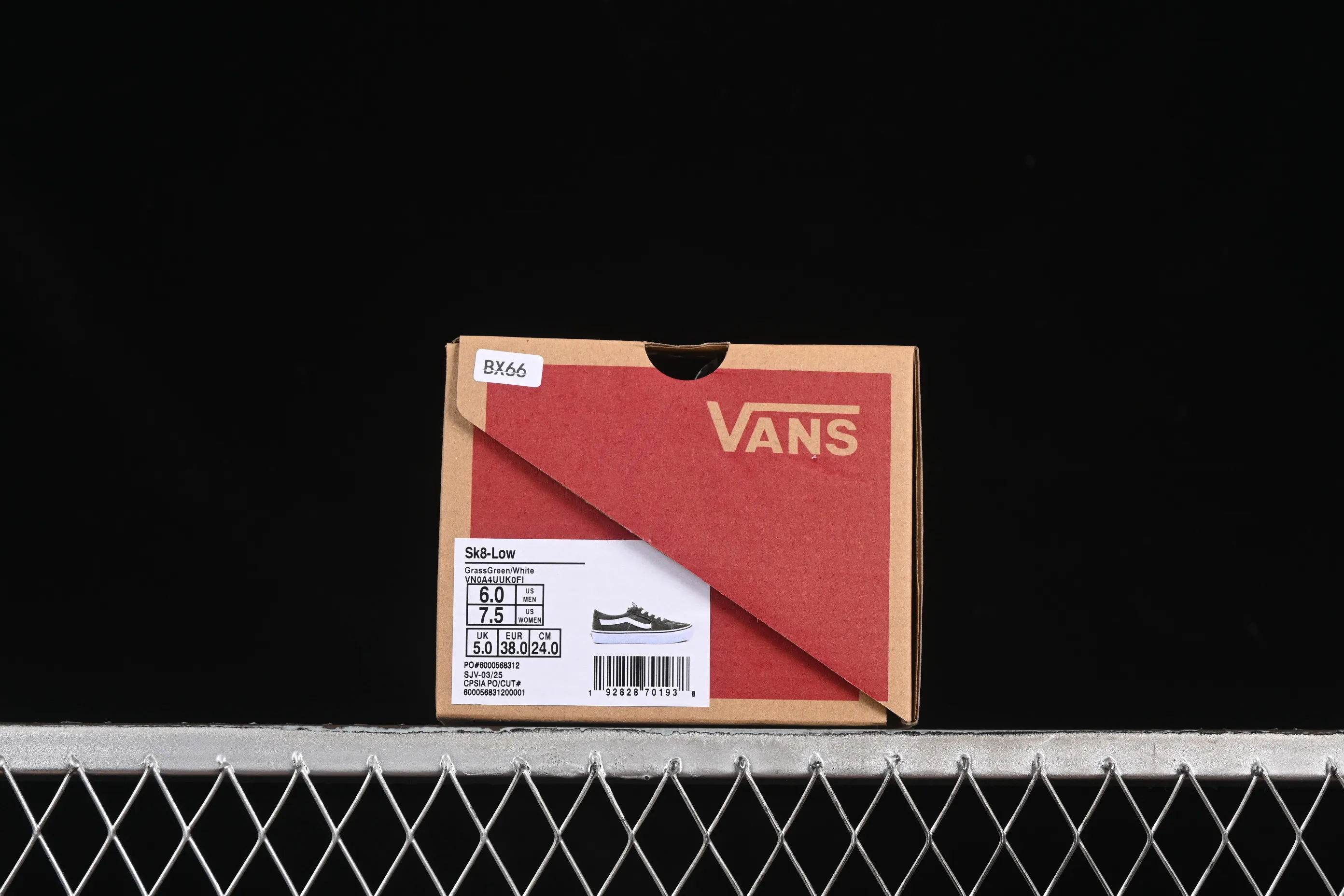 All categories Vans Vans series Vans Low Vans low-top Vans Sk8-Low Vans non-slip casual skateboard shoes VN0A4UUK0FI